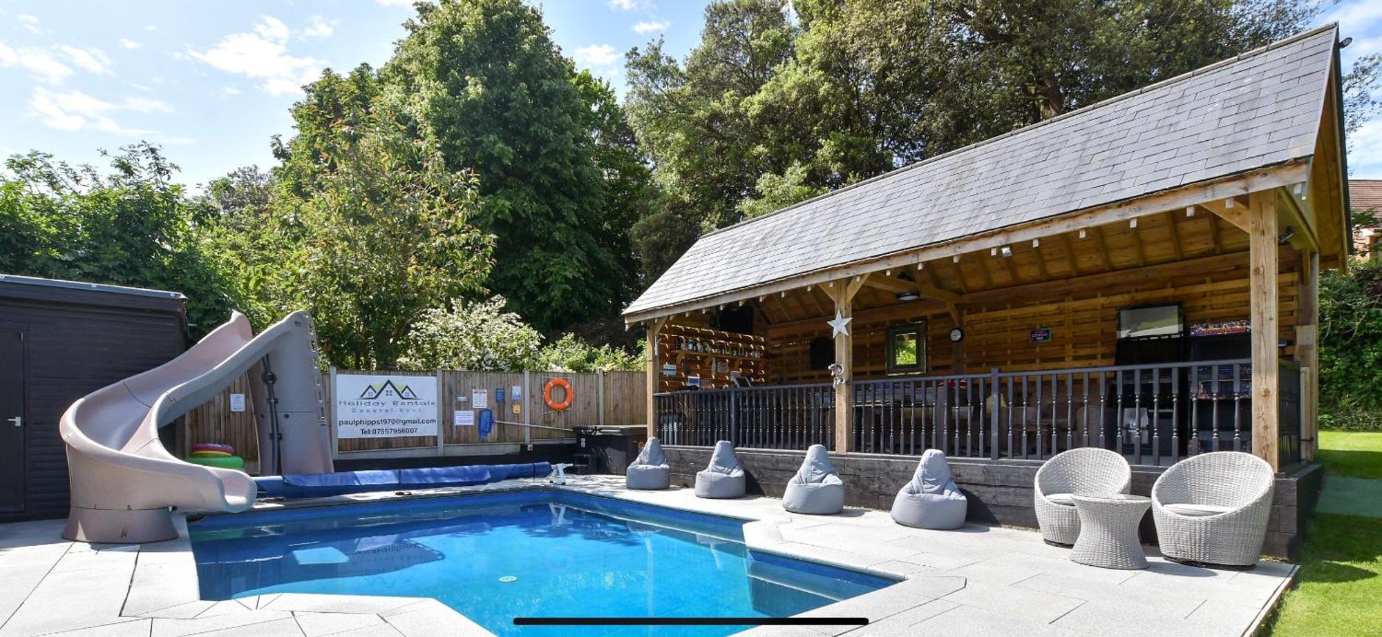 Вилла Luxurious Oasis Relax 32C Pool, Jacuzzi Games Bar Дил Экстерьер фото